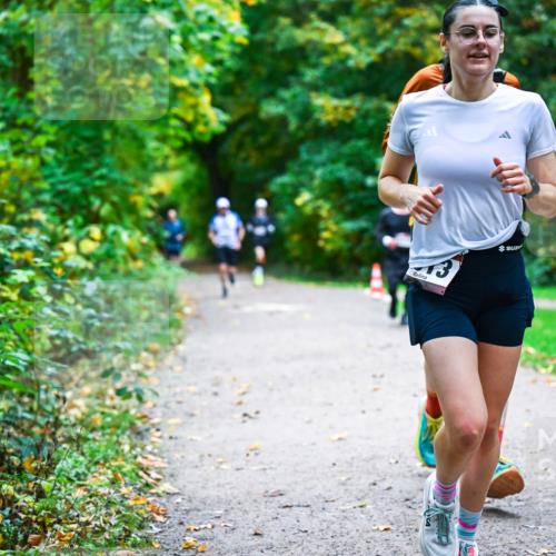 12.10.2025 - Bramfelder Halbmarathon 2025 Dr. Thomas Lammeyer http://msf.ph/oto/9346993 12.10.2025 10:22:12 Laufen 3, 43087 meine-sportfotos.de