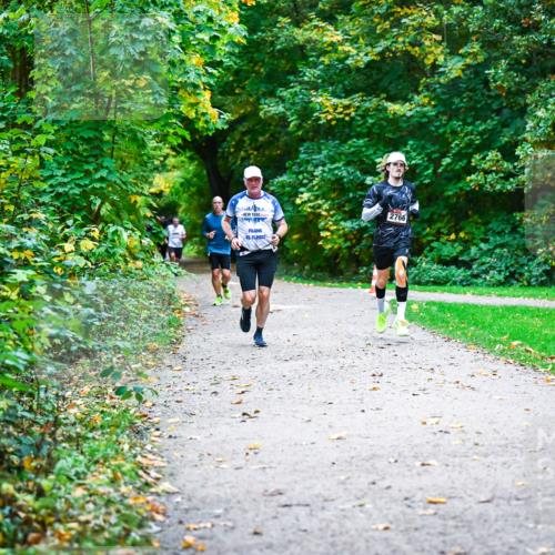 12.10.2025 - Bramfelder Halbmarathon 2025 Dr. Thomas Lammeyer http://msf.ph/oto/9347014 12.10.2025 10:22:17 Laufen 05, 11, 2023, 2766 meine-sportfotos.de