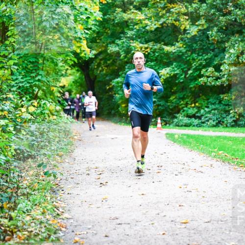 12.10.2025 - Bramfelder Halbmarathon 2025 Dr. Thomas Lammeyer http://msf.ph/oto/9347042 12.10.2025 10:22:22 Laufen  meine-sportfotos.de