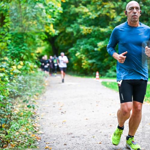 12.10.2025 - Bramfelder Halbmarathon 2025 Dr. Thomas Lammeyer http://msf.ph/oto/9347056 12.10.2025 10:22:24 Laufen  meine-sportfotos.de
