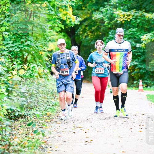 12.10.2025 - Bramfelder Halbmarathon 2025 Dr. Thomas Lammeyer http://msf.ph/oto/9347326 12.10.2025 10:23:23 Laufen 2879, 2611 meine-sportfotos.de