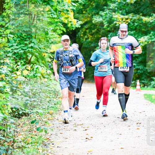 12.10.2025 - Bramfelder Halbmarathon 2025 Dr. Thomas Lammeyer http://msf.ph/oto/9347330 12.10.2025 10:23:23 Laufen 2611, 2473, 287 meine-sportfotos.de