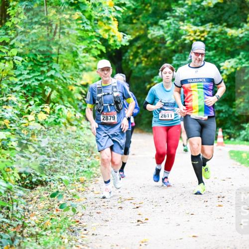 12.10.2025 - Bramfelder Halbmarathon 2025 Dr. Thomas Lammeyer http://msf.ph/oto/9347331 12.10.2025 10:23:24 Laufen 2879, 2611 meine-sportfotos.de