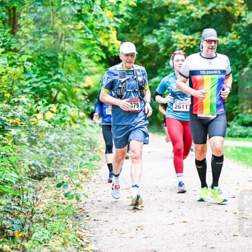 12.10.2025 - Bramfelder Halbmarathon 2025 Dr. Thomas Lammeyer http://msf.ph/oto/9347337 12.10.2025 10:23:25 Laufen 379, 2611, 29 meine-sportfotos.de