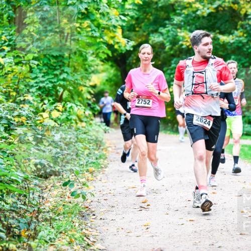 12.10.2025 - Bramfelder Halbmarathon 2025 Dr. Thomas Lammeyer http://msf.ph/oto/9347455 12.10.2025 10:23:52 Laufen 2752, 2624 meine-sportfotos.de