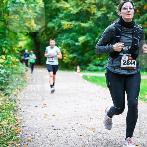 12.10.2025 - Bramfelder Halbmarathon 2025 Dr. Thomas Lammeyer http://msf.ph/oto/9347641 12.10.2025 10:24:31 Laufen 2, 2844 meine-sportfotos.de