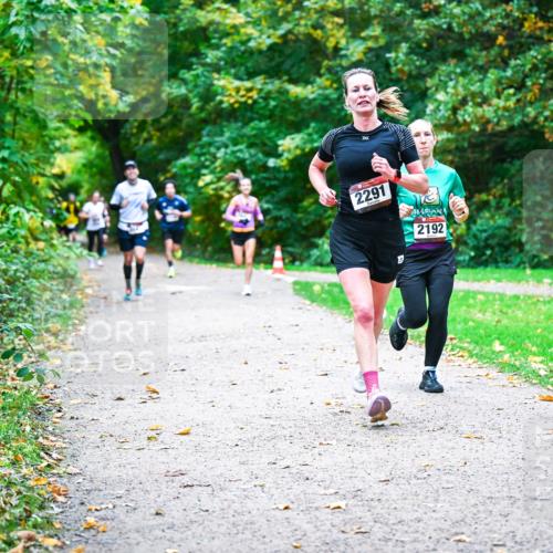 12.10.2025 - Bramfelder Halbmarathon 2025 Dr. Thomas Lammeyer http://msf.ph/oto/9347709 12.10.2025 10:24:46 Laufen 2291, 2192 meine-sportfotos.de