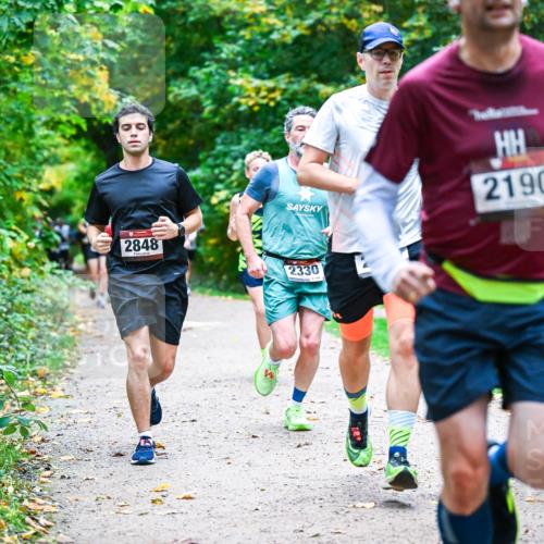 12.10.2025 - Bramfelder Halbmarathon 2025 Dr. Thomas Lammeyer http://msf.ph/oto/9347946 12.10.2025 10:25:29 Laufen 2848, 2190, 2330 meine-sportfotos.de