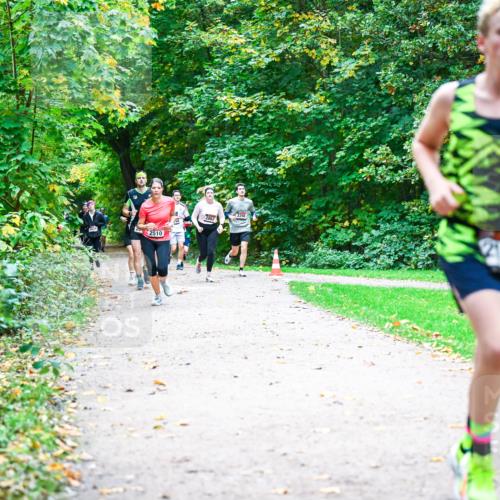 12.10.2025 - Bramfelder Halbmarathon 2025 Dr. Thomas Lammeyer http://msf.ph/oto/9347955 12.10.2025 10:25:32 Laufen 2510, 2862, 2298, 2175 meine-sportfotos.de