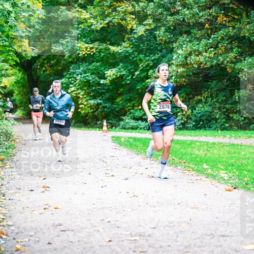 12.10.2025 - Bramfelder Halbmarathon 2025 Dr. Thomas Lammeyer http://msf.ph/oto/9348036 12.10.2025 10:25:48 Laufen 2889, 2876 meine-sportfotos.de