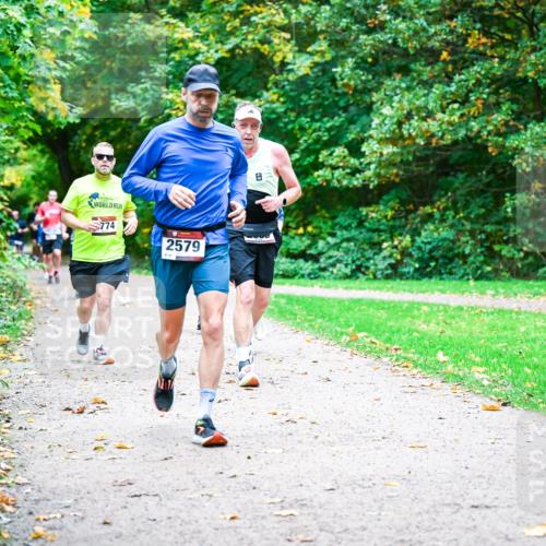 12.10.2025 - Bramfelder Halbmarathon 2025 Dr. Thomas Lammeyer http://msf.ph/oto/9348251 12.10.2025 10:26:36 Laufen 774, 2579, 850 meine-sportfotos.de
