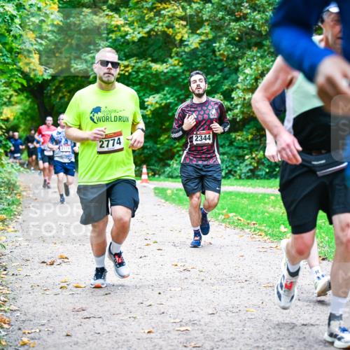 12.10.2025 - Bramfelder Halbmarathon 2025 Dr. Thomas Lammeyer http://msf.ph/oto/9348262 12.10.2025 10:26:38 Laufen 2774, 2344, 257 meine-sportfotos.de