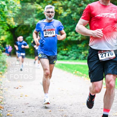 12.10.2025 - Bramfelder Halbmarathon 2025 Dr. Thomas Lammeyer http://msf.ph/oto/9348304 12.10.2025 10:26:45 Laufen 2991, 2776 meine-sportfotos.de