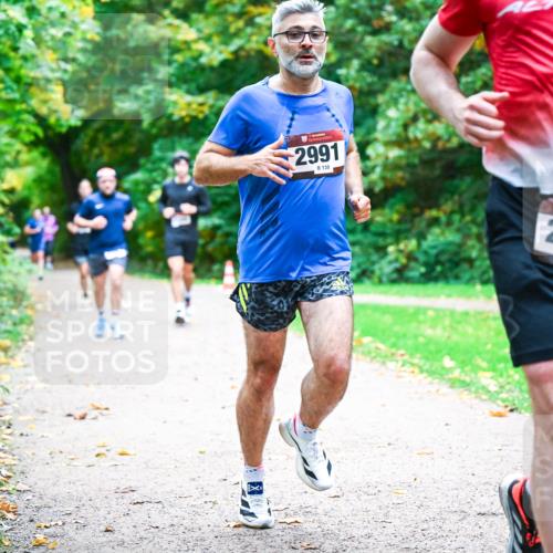 12.10.2025 - Bramfelder Halbmarathon 2025 Dr. Thomas Lammeyer http://msf.ph/oto/9348305 12.10.2025 10:26:45 Laufen 2991, 130, 2776 meine-sportfotos.de