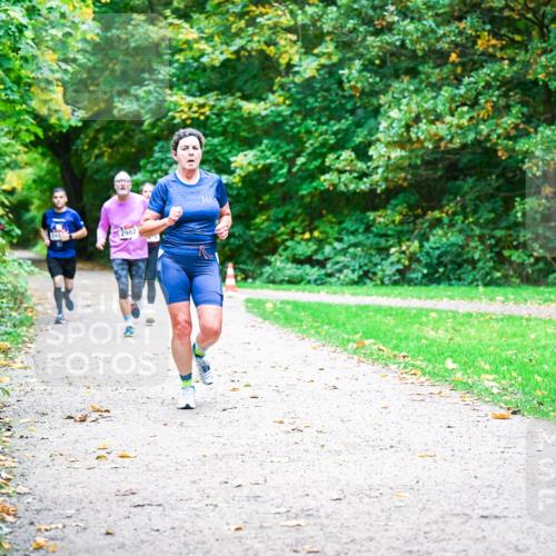12.10.2025 - Bramfelder Halbmarathon 2025 Dr. Thomas Lammeyer http://msf.ph/oto/9348346 12.10.2025 10:26:55 Laufen 2982, 361 meine-sportfotos.de