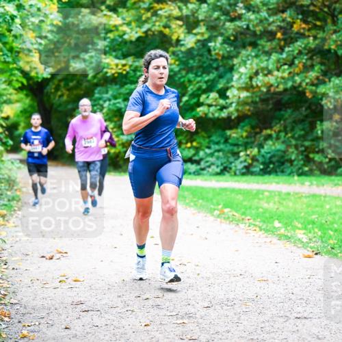 12.10.2025 - Bramfelder Halbmarathon 2025 Dr. Thomas Lammeyer http://msf.ph/oto/9348351 12.10.2025 10:26:55 Laufen  meine-sportfotos.de