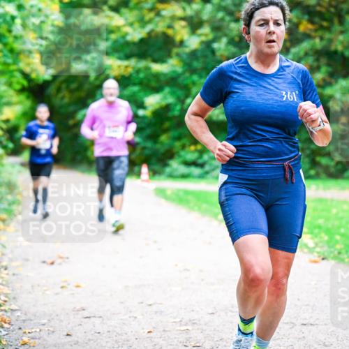 12.10.2025 - Bramfelder Halbmarathon 2025 Dr. Thomas Lammeyer http://msf.ph/oto/9348358 12.10.2025 10:26:56 Laufen 361 meine-sportfotos.de