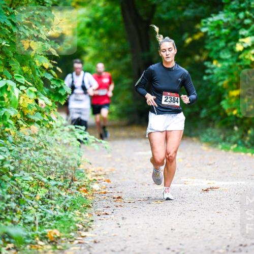 12.10.2025 - Bramfelder Halbmarathon 2025 Dr. Thomas Lammeyer http://msf.ph/oto/9348387 12.10.2025 10:27:12 Laufen 2384 meine-sportfotos.de