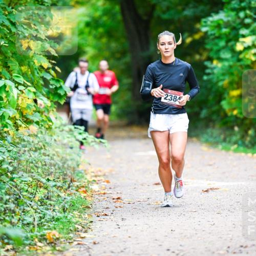 12.10.2025 - Bramfelder Halbmarathon 2025 Dr. Thomas Lammeyer http://msf.ph/oto/9348390 12.10.2025 10:27:12 Laufen 2384 meine-sportfotos.de