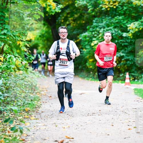 12.10.2025 - Bramfelder Halbmarathon 2025 Dr. Thomas Lammeyer http://msf.ph/oto/9348434 12.10.2025 10:27:21 Laufen 2927, 2289 meine-sportfotos.de