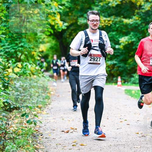 12.10.2025 - Bramfelder Halbmarathon 2025 Dr. Thomas Lammeyer http://msf.ph/oto/9348452 12.10.2025 10:27:23 Laufen 2927, 6, 2289 meine-sportfotos.de