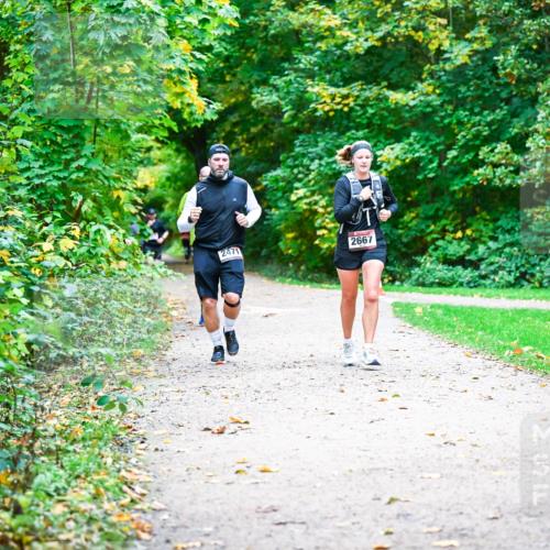 12.10.2025 - Bramfelder Halbmarathon 2025 Dr. Thomas Lammeyer http://msf.ph/oto/9348493 12.10.2025 10:27:34 Laufen 2471, 2667 meine-sportfotos.de