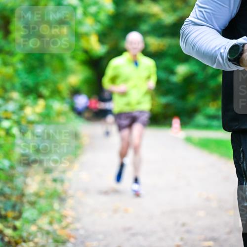 12.10.2025 - Bramfelder Halbmarathon 2025 Dr. Thomas Lammeyer http://msf.ph/oto/9348520 12.10.2025 10:27:38 Laufen  meine-sportfotos.de