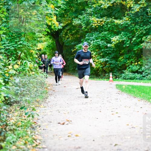 12.10.2025 - Bramfelder Halbmarathon 2025 Dr. Thomas Lammeyer http://msf.ph/oto/9348529 12.10.2025 10:27:42 Laufen 2253, 2572 meine-sportfotos.de