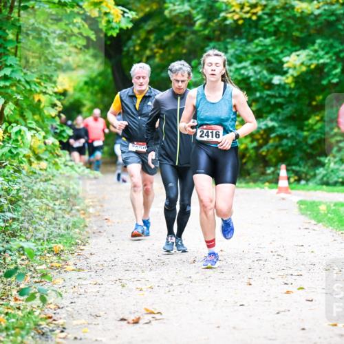 12.10.2025 - Bramfelder Halbmarathon 2025 Dr. Thomas Lammeyer http://msf.ph/oto/9348584 12.10.2025 10:27:51 Laufen 2416, 242 meine-sportfotos.de