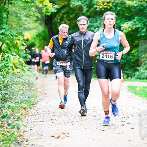 12.10.2025 - Bramfelder Halbmarathon 2025 Dr. Thomas Lammeyer http://msf.ph/oto/9348590 12.10.2025 10:27:52 Laufen 2550, 2416 meine-sportfotos.de