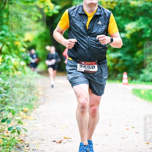 12.10.2025 - Bramfelder Halbmarathon 2025 Dr. Thomas Lammeyer http://msf.ph/oto/9348608 12.10.2025 10:27:55 Laufen 2550, 31 meine-sportfotos.de
