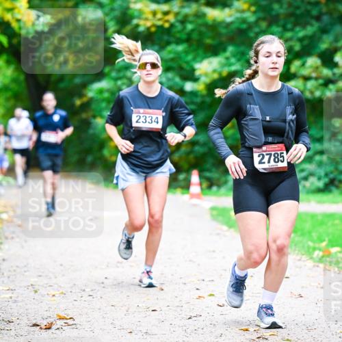 12.10.2025 - Bramfelder Halbmarathon 2025 Dr. Thomas Lammeyer http://msf.ph/oto/9348643 12.10.2025 10:28:03 Laufen 2334, 2785, 232 meine-sportfotos.de