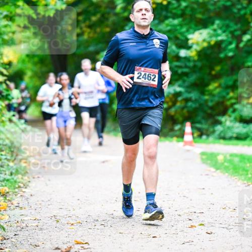 12.10.2025 - Bramfelder Halbmarathon 2025 Dr. Thomas Lammeyer http://msf.ph/oto/9348660 12.10.2025 10:28:07 Laufen 2462 meine-sportfotos.de