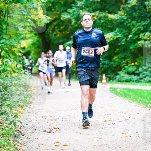 12.10.2025 - Bramfelder Halbmarathon 2025 Dr. Thomas Lammeyer http://msf.ph/oto/9348663 12.10.2025 10:28:07 Laufen 2462 meine-sportfotos.de