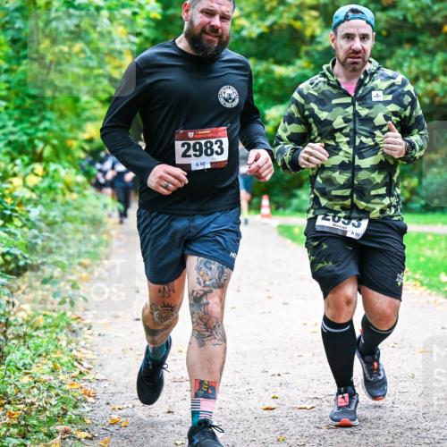 12.10.2025 - Bramfelder Halbmarathon 2025 Dr. Thomas Lammeyer http://msf.ph/oto/9348737 12.10.2025 10:28:23 Laufen 34, 2983, 92, 2033, 93 meine-sportfotos.de