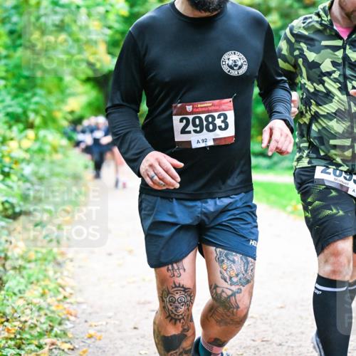 12.10.2025 - Bramfelder Halbmarathon 2025 Dr. Thomas Lammeyer http://msf.ph/oto/9348741 12.10.2025 10:28:24 Laufen 34, 2983, 92, 2093, 93 meine-sportfotos.de