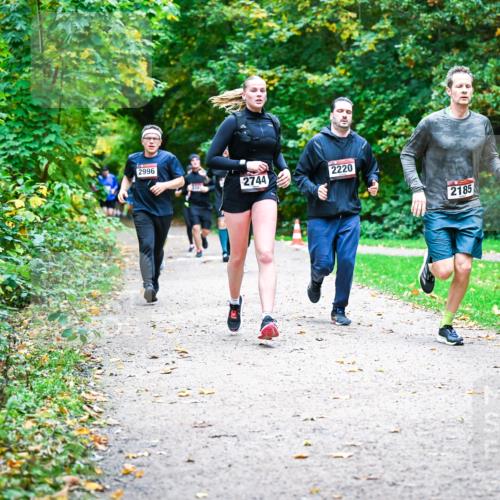 12.10.2025 - Bramfelder Halbmarathon 2025 Dr. Thomas Lammeyer http://msf.ph/oto/9348757 12.10.2025 10:28:29 Laufen 2996, 2220, 2744, 2185 meine-sportfotos.de