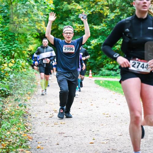 12.10.2025 - Bramfelder Halbmarathon 2025 Dr. Thomas Lammeyer http://msf.ph/oto/9348766 12.10.2025 10:28:31 Laufen 26, 2996, 2744 meine-sportfotos.de