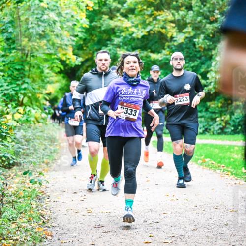 12.10.2025 - Bramfelder Halbmarathon 2025 Dr. Thomas Lammeyer http://msf.ph/oto/9348776 12.10.2025 10:28:33 Laufen 237, 223, 2333, 105 meine-sportfotos.de
