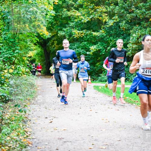 12.10.2025 - Bramfelder Halbmarathon 2025 Dr. Thomas Lammeyer http://msf.ph/oto/9348835 12.10.2025 10:28:43 Laufen 232, 2261, 232, 00, 2410 meine-sportfotos.de