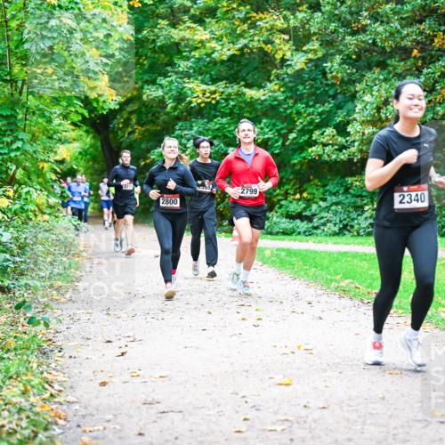12.10.2025 - Bramfelder Halbmarathon 2025 Dr. Thomas Lammeyer http://msf.ph/oto/9348893 12.10.2025 10:28:56 Laufen 2211, 2800, 365, 2799, 2340 meine-sportfotos.de