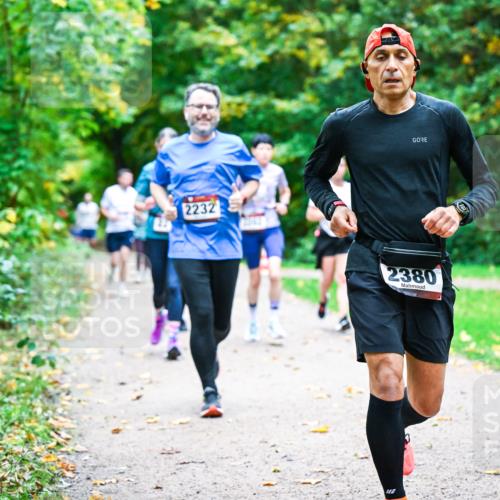 12.10.2025 - Bramfelder Halbmarathon 2025 Dr. Thomas Lammeyer http://msf.ph/oto/9348962 12.10.2025 10:29:06 Laufen 2232, 2380 meine-sportfotos.de