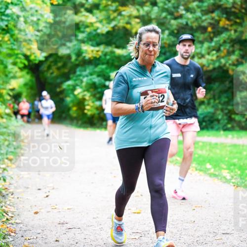12.10.2025 - Bramfelder Halbmarathon 2025 Dr. Thomas Lammeyer http://msf.ph/oto/9348997 12.10.2025 10:29:13 Laufen 2 meine-sportfotos.de