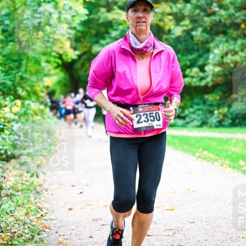 12.10.2025 - Bramfelder Halbmarathon 2025 Dr. Thomas Lammeyer http://msf.ph/oto/9349082 12.10.2025 10:29:34 Laufen 2350, 95 meine-sportfotos.de