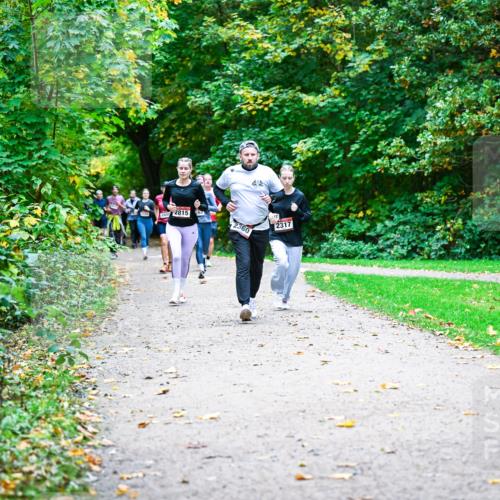12.10.2025 - Bramfelder Halbmarathon 2025 Dr. Thomas Lammeyer http://msf.ph/oto/9349086 12.10.2025 10:29:36 Laufen 260, 2815, 63, 2360, 2317 meine-sportfotos.de