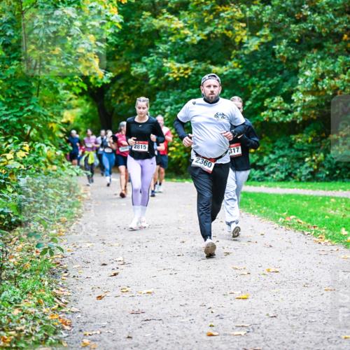 12.10.2025 - Bramfelder Halbmarathon 2025 Dr. Thomas Lammeyer http://msf.ph/oto/9349096 12.10.2025 10:29:38 Laufen 2815, 2360, 317 meine-sportfotos.de