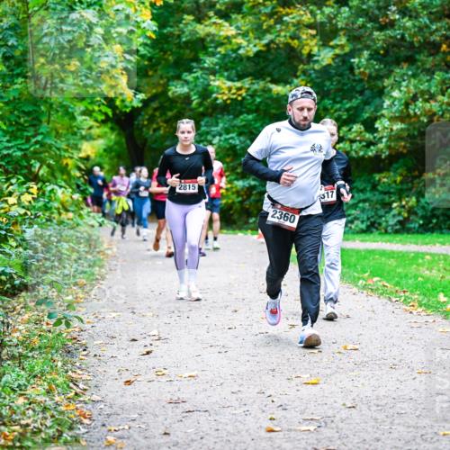 12.10.2025 - Bramfelder Halbmarathon 2025 Dr. Thomas Lammeyer http://msf.ph/oto/9349099 12.10.2025 10:29:38 Laufen 2815, 2360, 317 meine-sportfotos.de