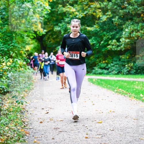 12.10.2025 - Bramfelder Halbmarathon 2025 Dr. Thomas Lammeyer http://msf.ph/oto/9349112 12.10.2025 10:29:40 Laufen 2815, 23 meine-sportfotos.de