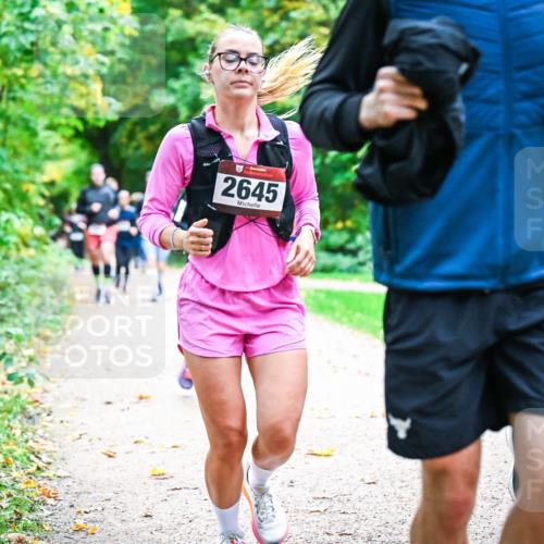 12.10.2025 - Bramfelder Halbmarathon 2025 Dr. Thomas Lammeyer http://msf.ph/oto/9349185 12.10.2025 10:29:53 Laufen 2645, 3 meine-sportfotos.de
