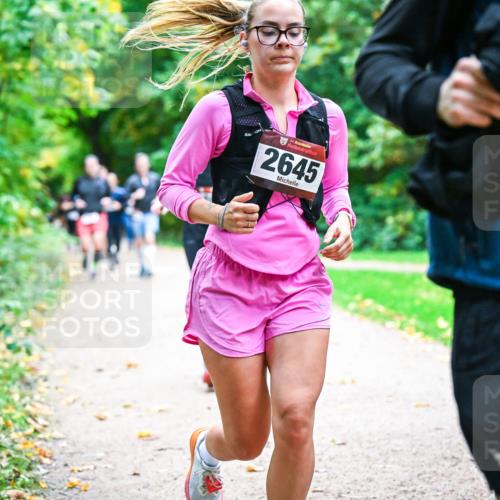 12.10.2025 - Bramfelder Halbmarathon 2025 Dr. Thomas Lammeyer http://msf.ph/oto/9349187 12.10.2025 10:29:53 Laufen 34, 2645 meine-sportfotos.de